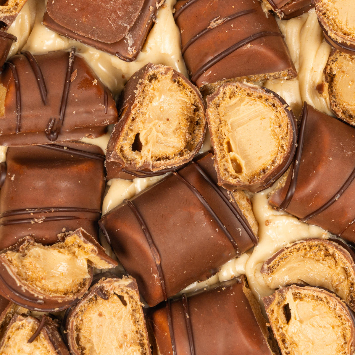 Kinder Bueno Brownie Tin